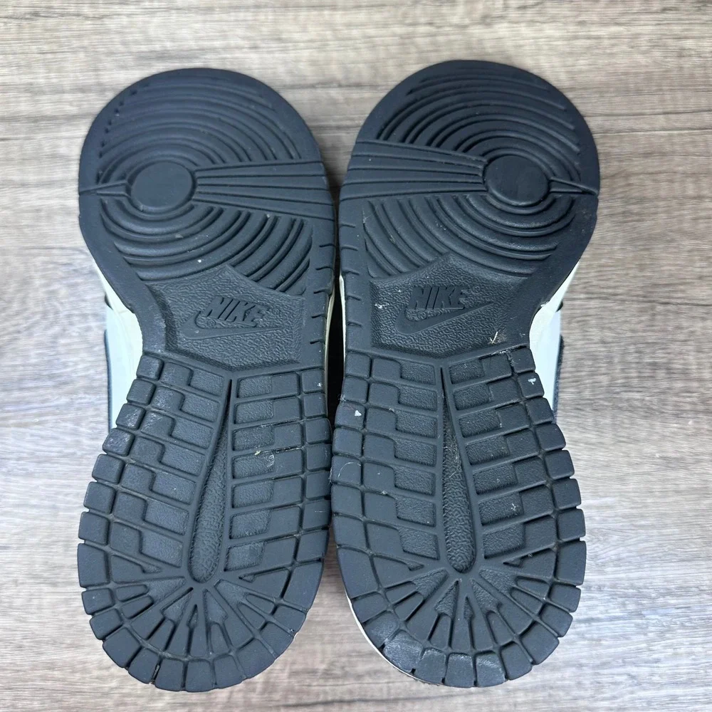Nike~Youth~Dunk Low Retro Black/White Panda Sneakers~Size 4.5Y